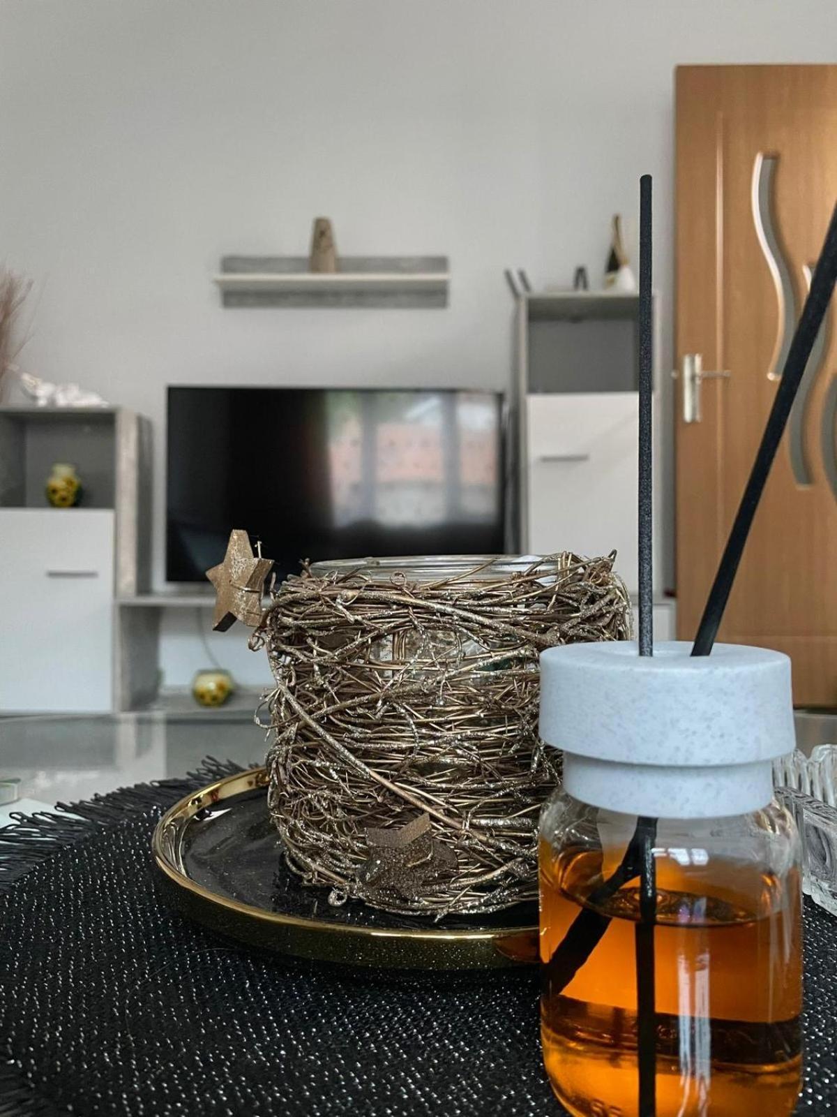 Apartament Inu Orsova Kültér fotó